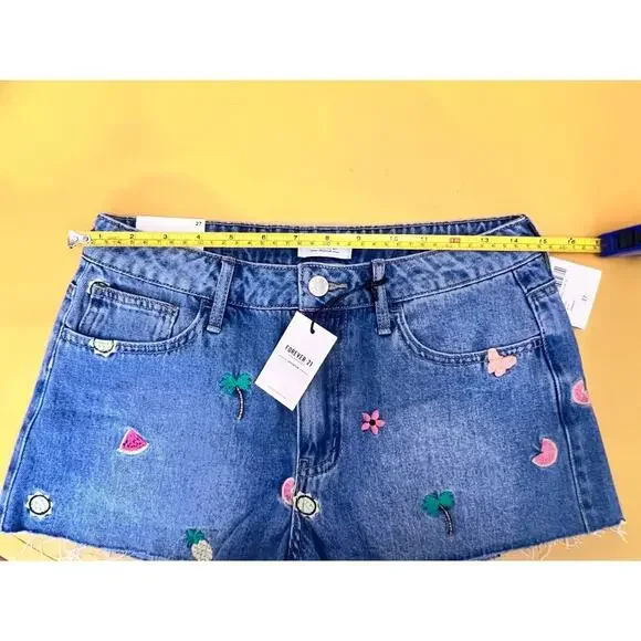 ☀️Forever 21 Tropical Fruit Palm Tree Embroidered Cut Off Mid Rise Jean Shorts - Picture 6 of 9